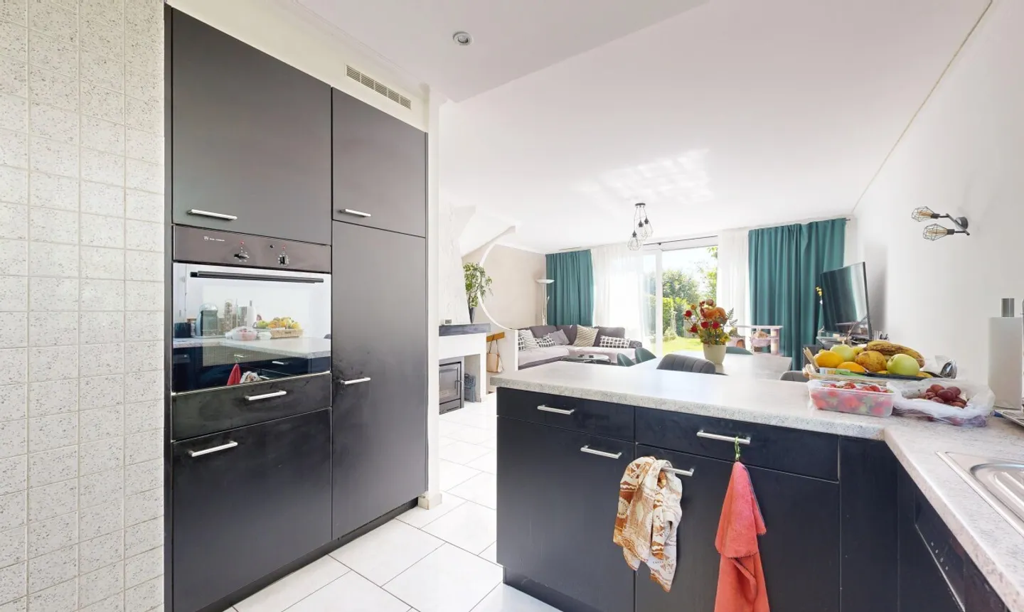 Familienhaus mit Terrassen und schönen Volumen im Herzen von Morges - Foto 5 von 11