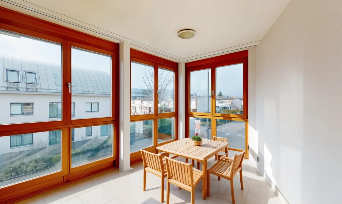 Appartamento elegante con 4 stanze, giardino d'inverno e stufa svedese - Foto 1 di 13