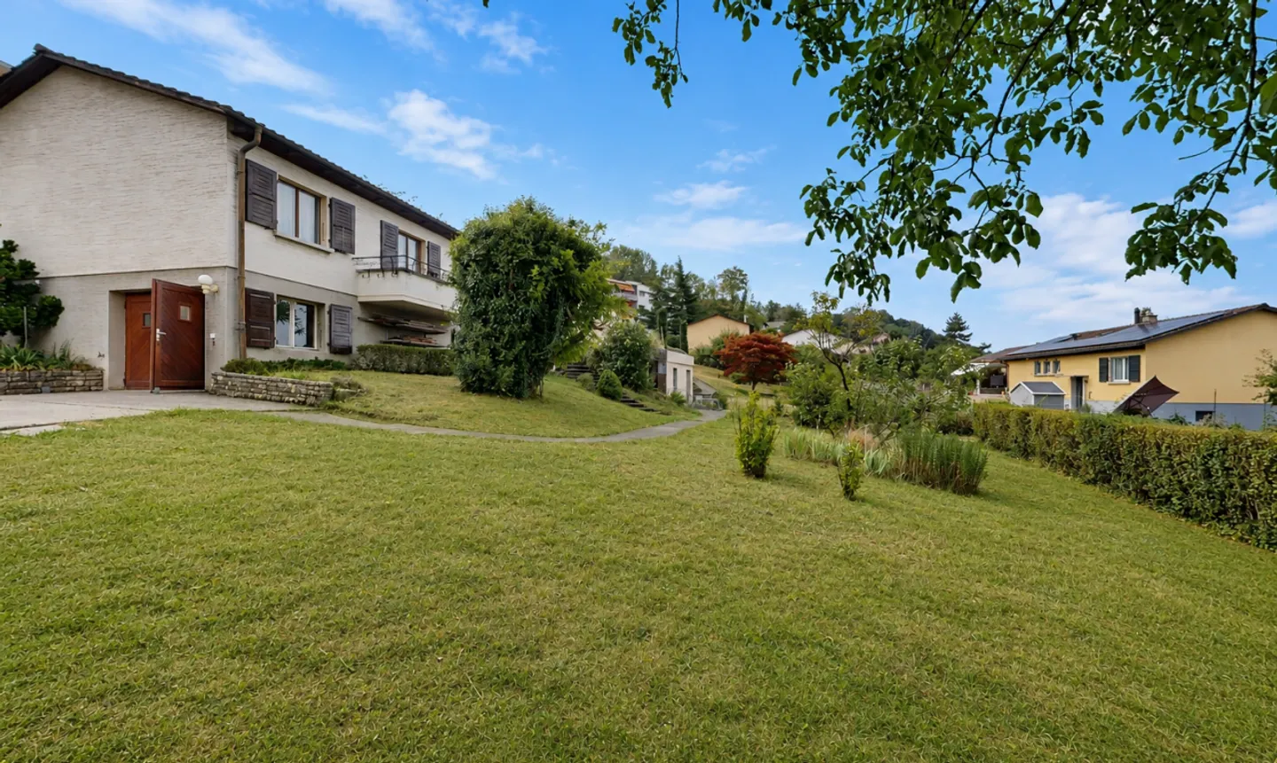Villa 4.5 pièces avec vue sur le Jura et grand jardin - Foto 2 von 11