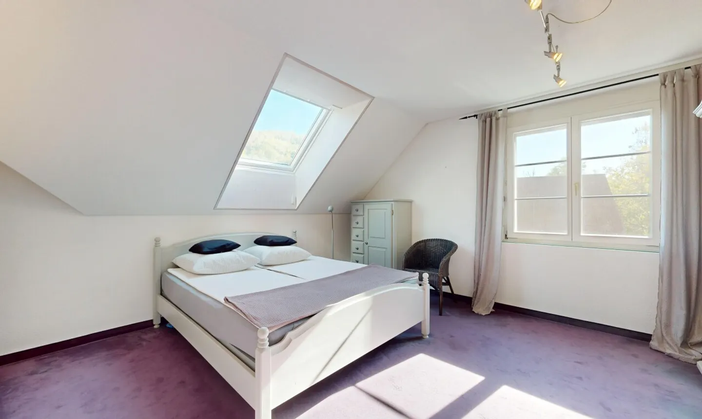 Light-Filled 5.5-Room Maisonette with Gallery and Balcony - Photo 9 of 11