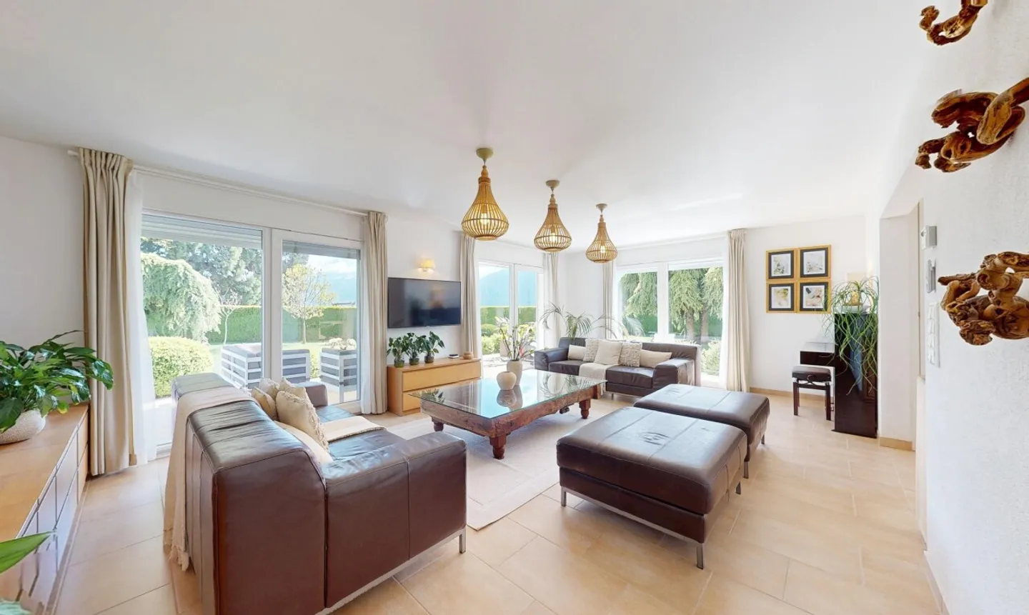 Casa arredata eccezionale ad Aigle con vista e grande giardino - Foto 7 di 13