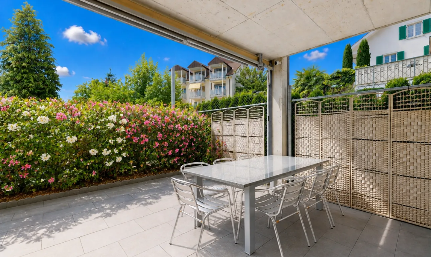 Elegant 3.5-room garden apartment on two floors - Photo 4 of 11