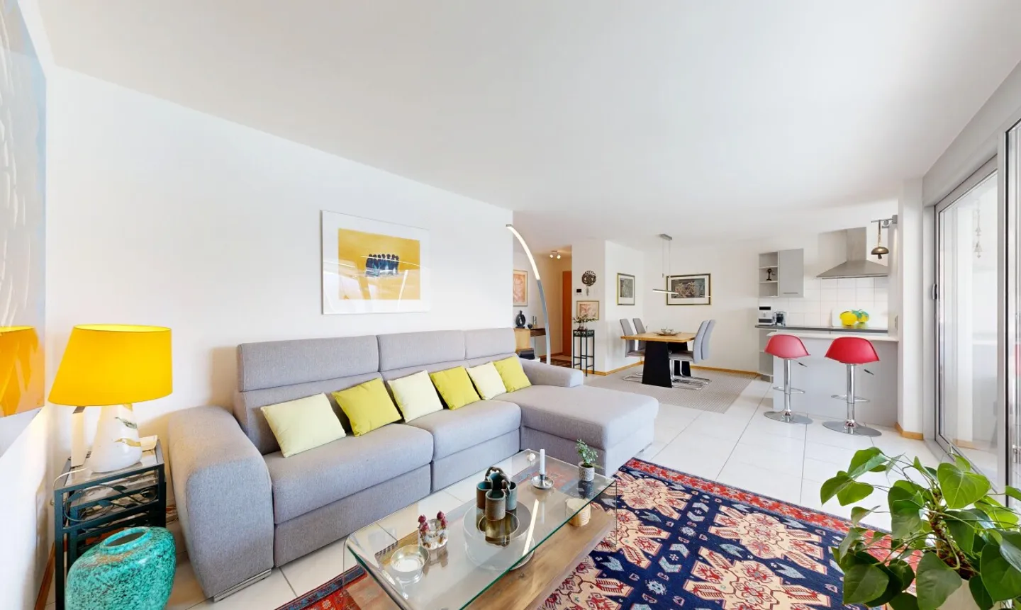 Wunderschöne 4,5-Zimmer-Wohnung mit Terrasse - Foto 1 von 11