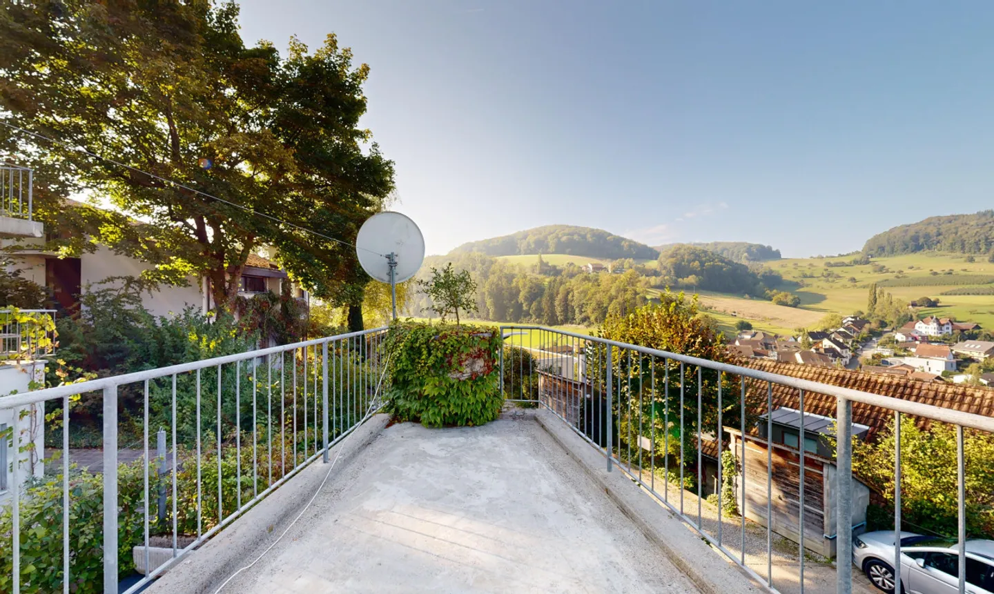 Casa unifamiliare con architettura unica e vista mozzafiato - Foto 12 di 13