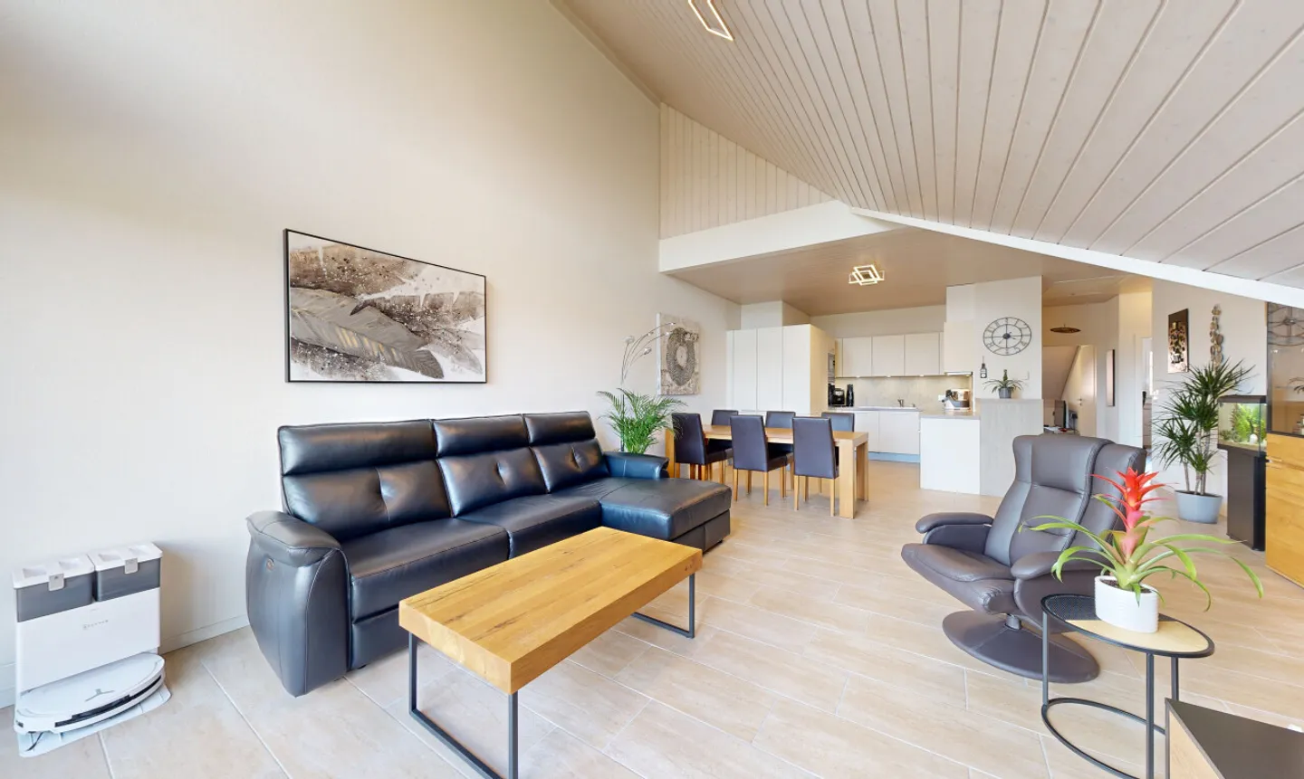 Appartement spacieux avec vue alpine - Photo 2 sur 11