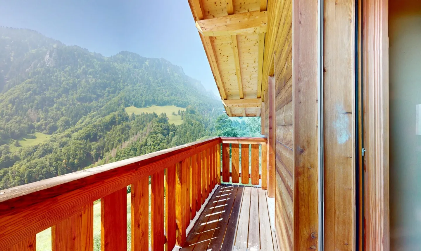 Chalet spacieux à 10 min de Vouvry, en pleine nature - Photo 10 sur 11