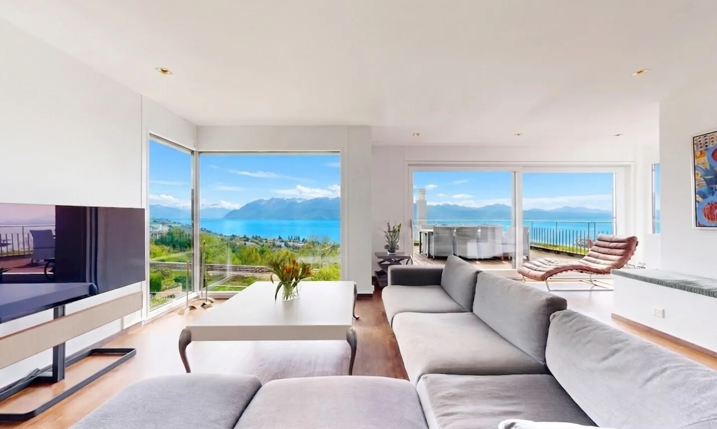 Exceptional panoramic view in the heart of Lavaux in La Conversion - Photo 2 of 13