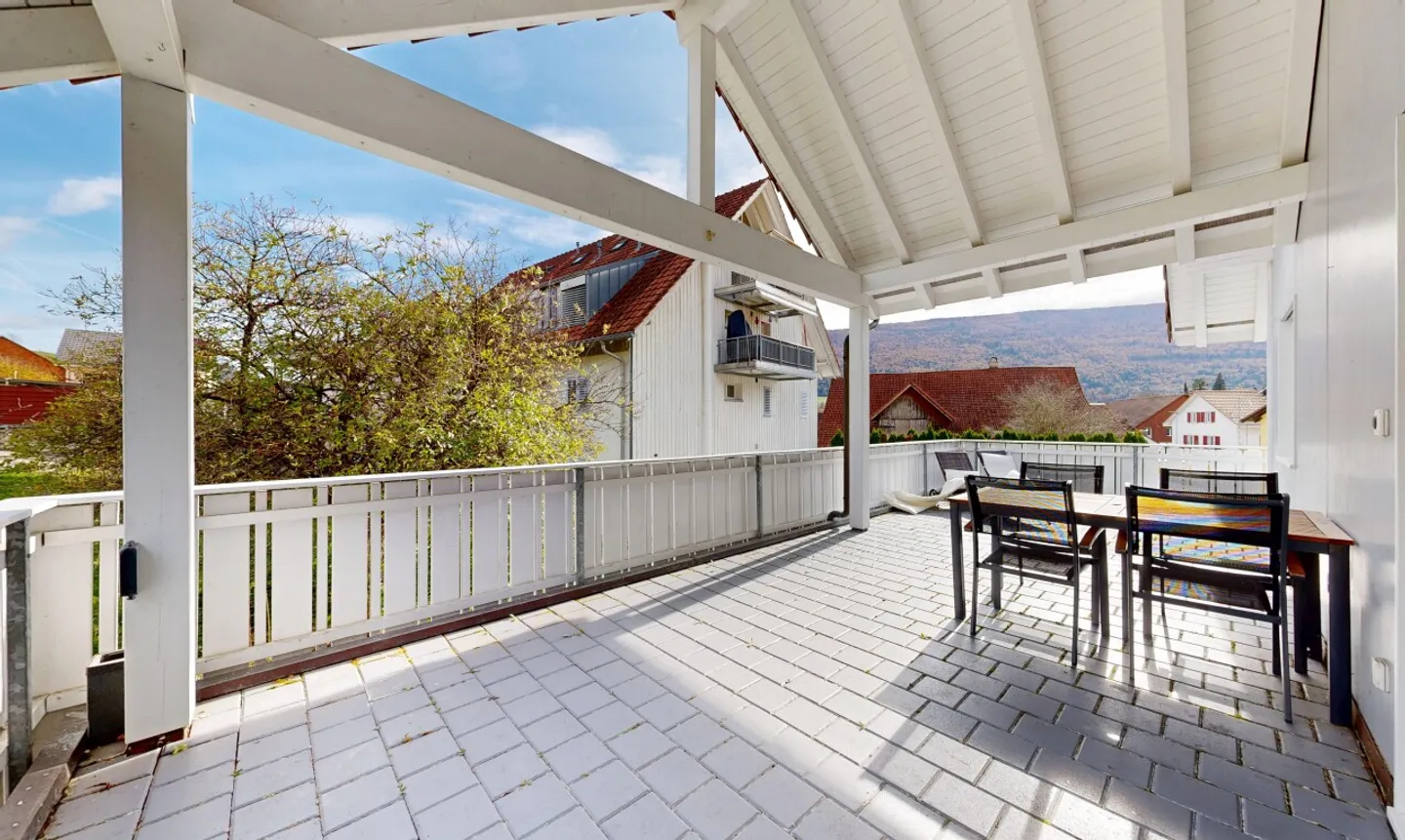 Ferme avec maison individuelle adjacente et beaucoup de terrain à bâtir inclus. - Photo 9 sur 11