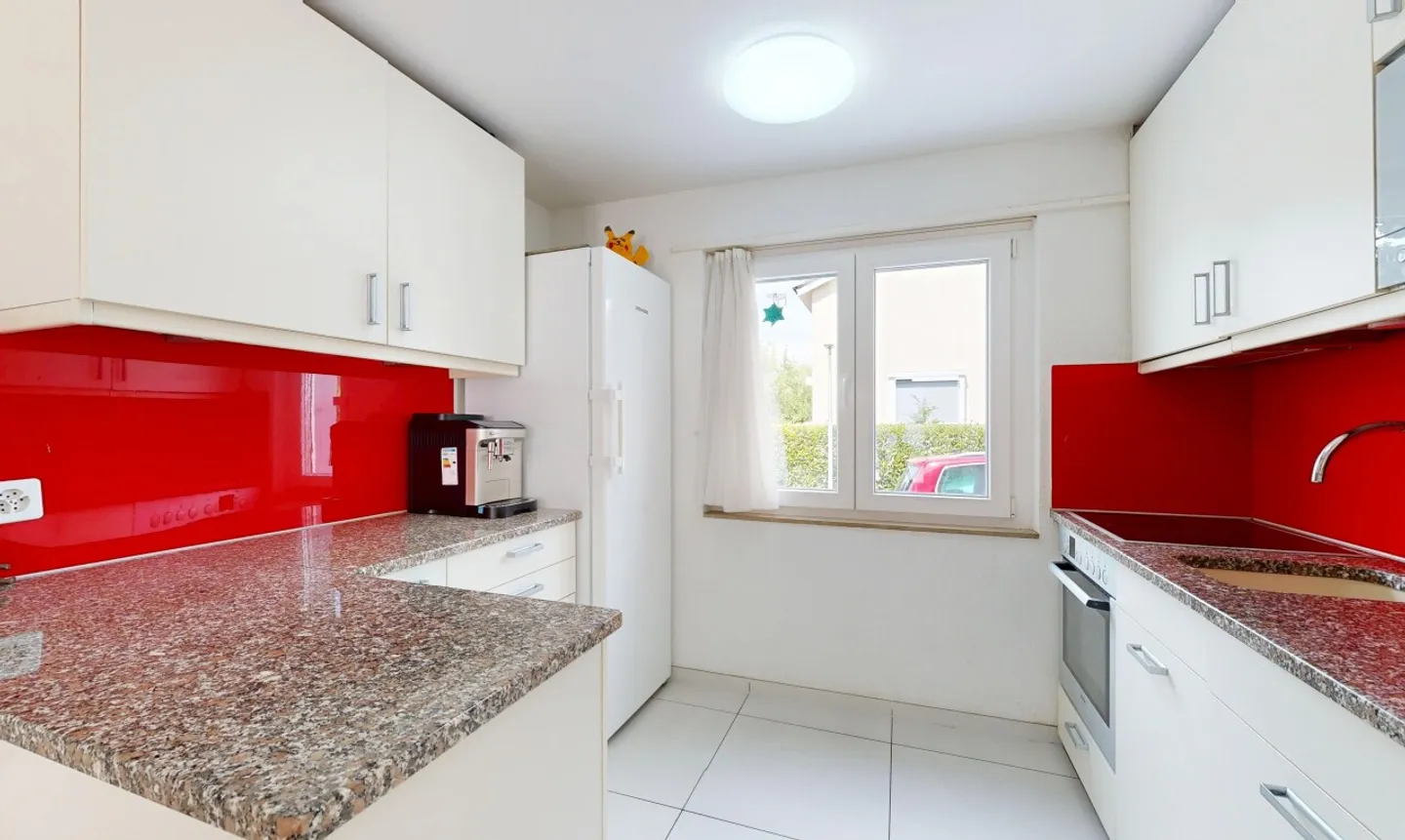 Gepflegtes 4.5-Zimmer Reiheneckhaus an familienfreundlicher Lage - Foto 5 von 11