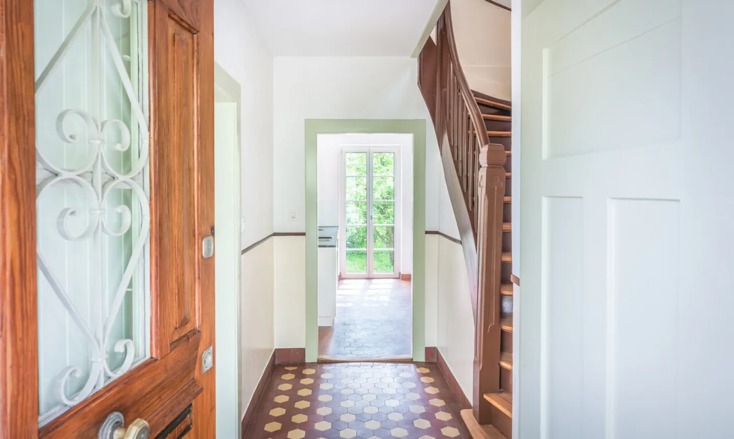Maison individuelle détachée, modernisée avec charme historique - Photo 8 sur 11