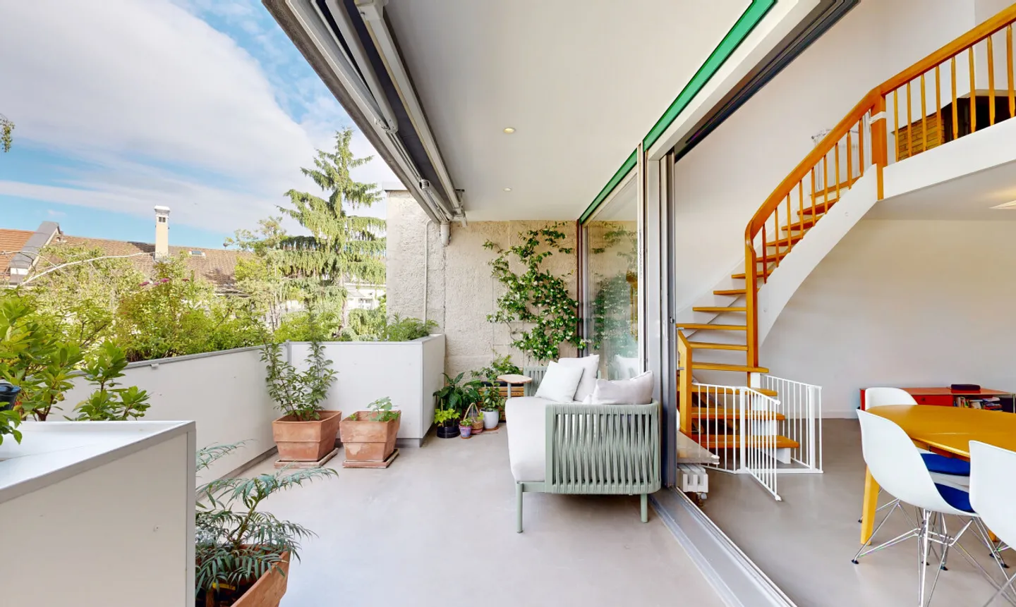 Stylish Maisonette Apartment with Garage in the Heart of Kleinbasel - Photo 3 of 11