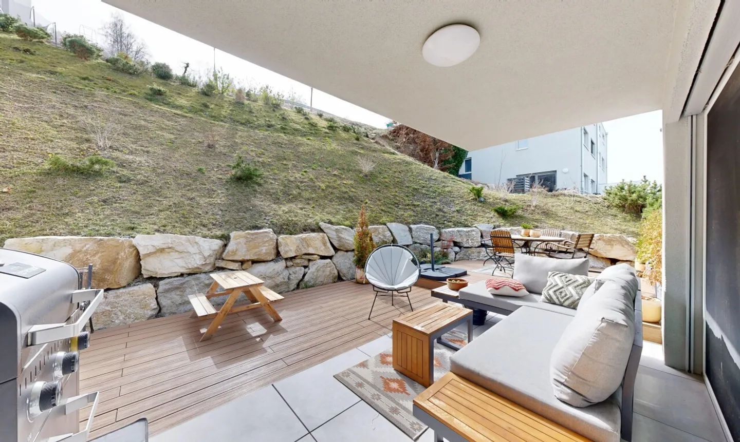 Wunderschönes Reihenhaus mit atemberaubender Aussicht in Salin - Foto 3 von 11