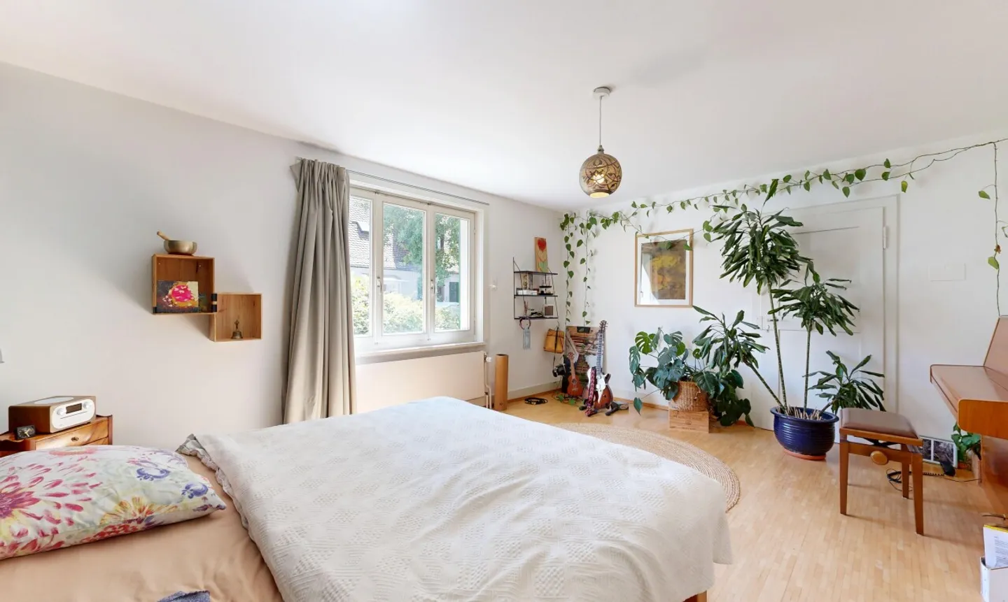 Maison de ville de 4,5 pièces avec jardin dans un quartier résidentiel recherché - Photo 3 sur 11