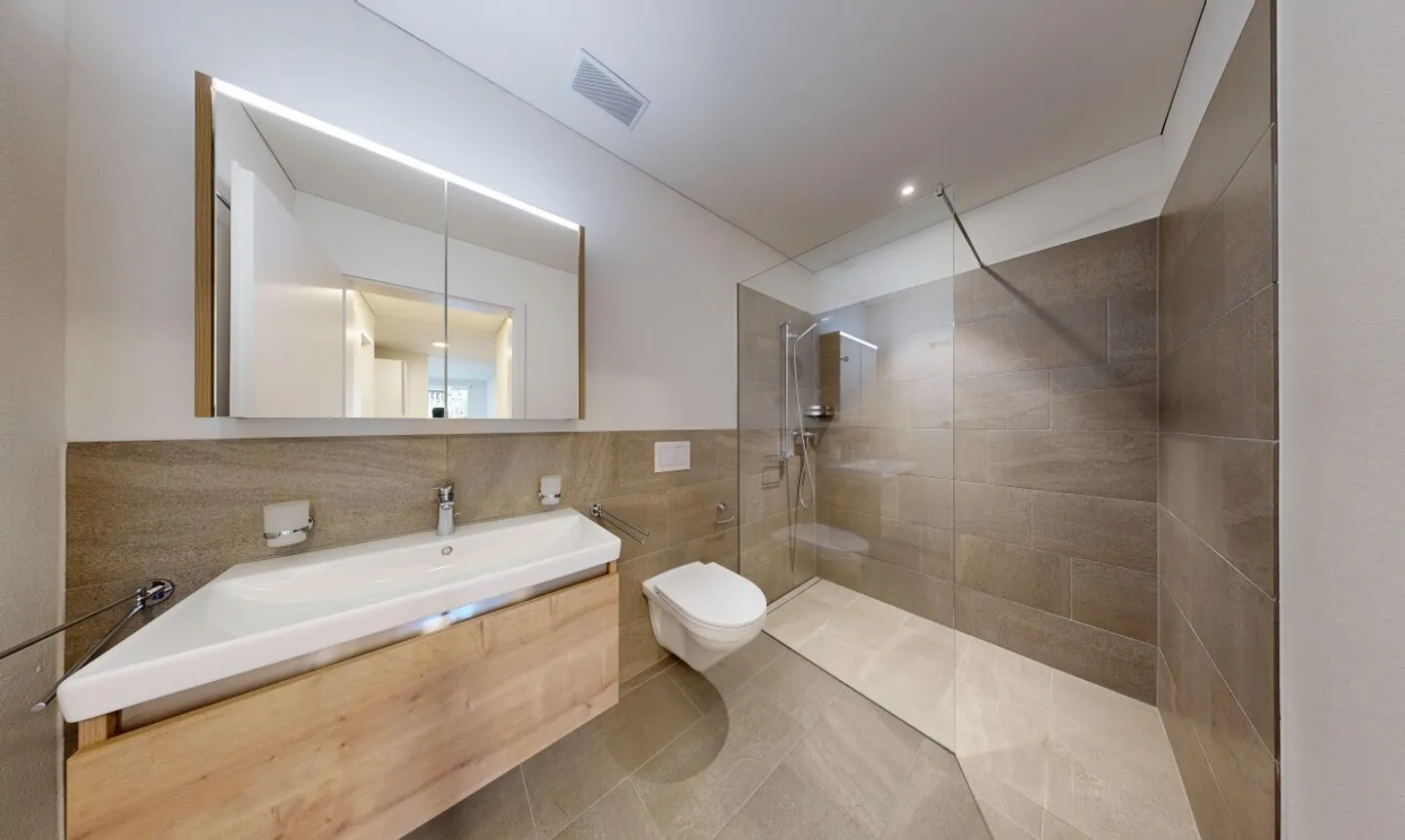 Modern 3.5-room garden apartment in Burgdorf - Photo 3 of 11