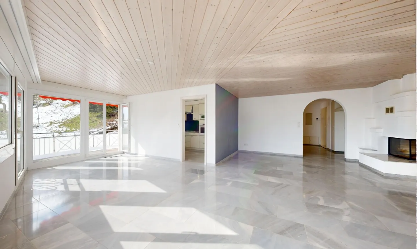 Appartamento spazioso con vista mozzafiato - Foto 5 di 13