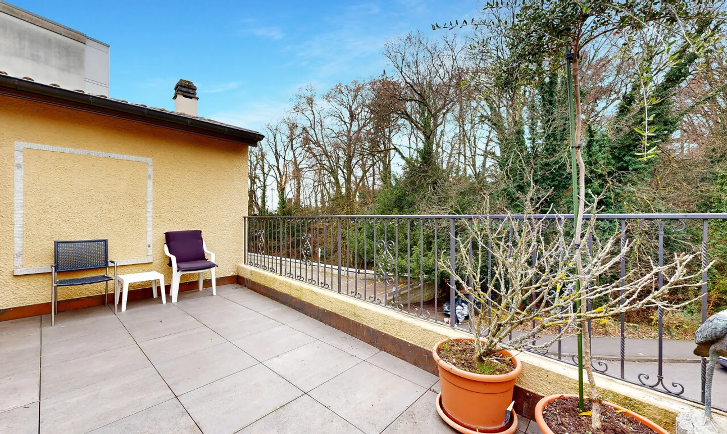 Casa con grande potenziale nel centro di Morges e alloggi indipendenti - Foto 5 di 11