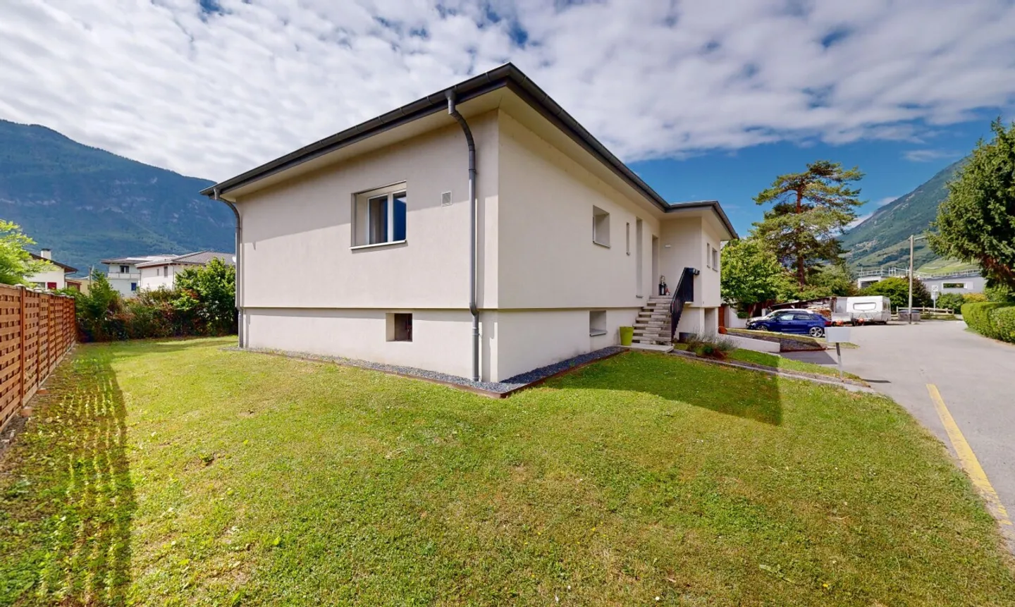 Affascinante casa indipendente di oltre 200 m² a Fully - Foto 3 di 11