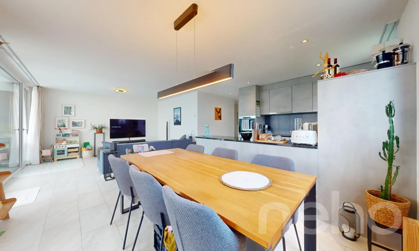 Family-friendly apartment with large terrace in Interlaken - Photo 2 of 11