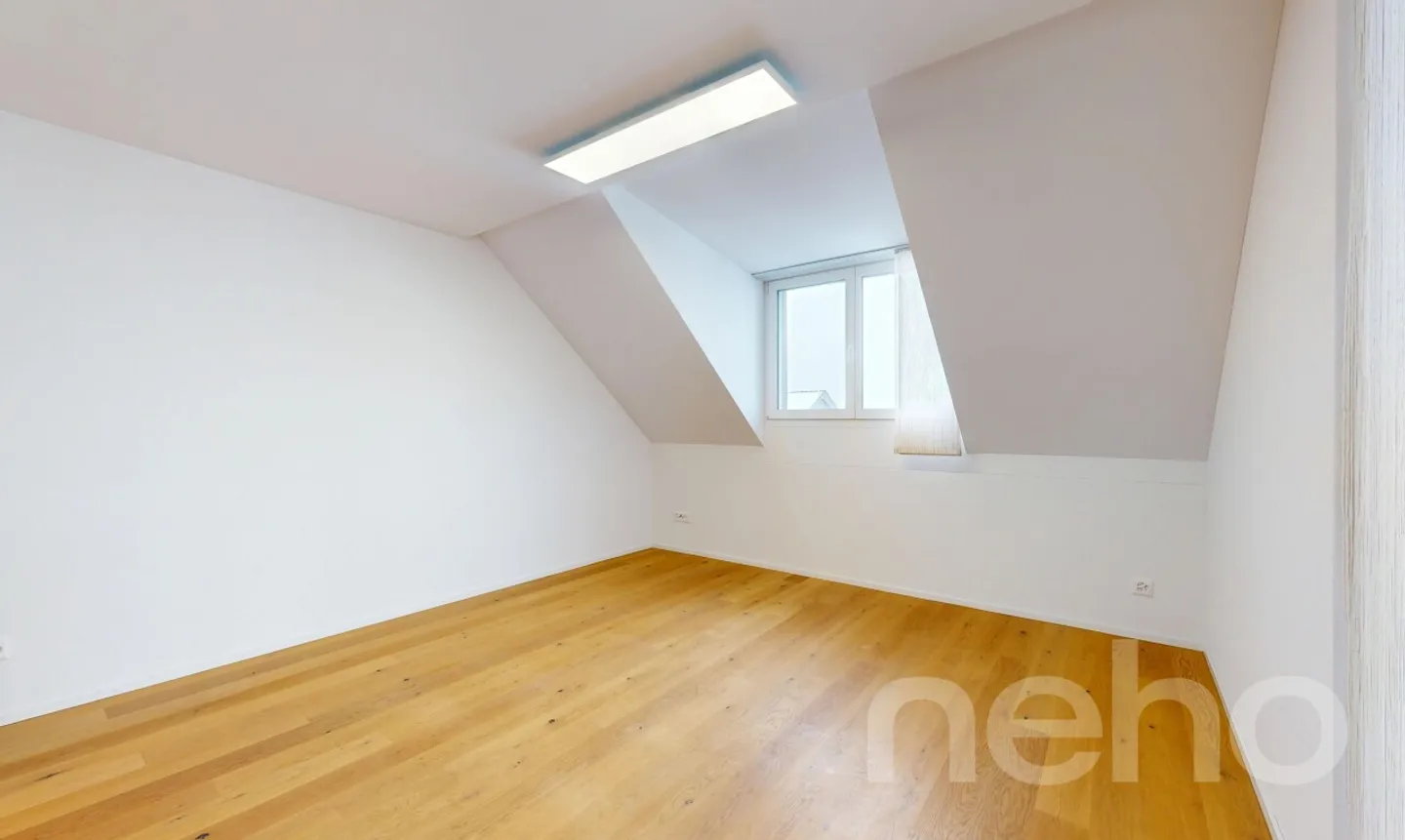 Attico luminoso di 4,5 stanze a Weiningen - Foto 7 di 11