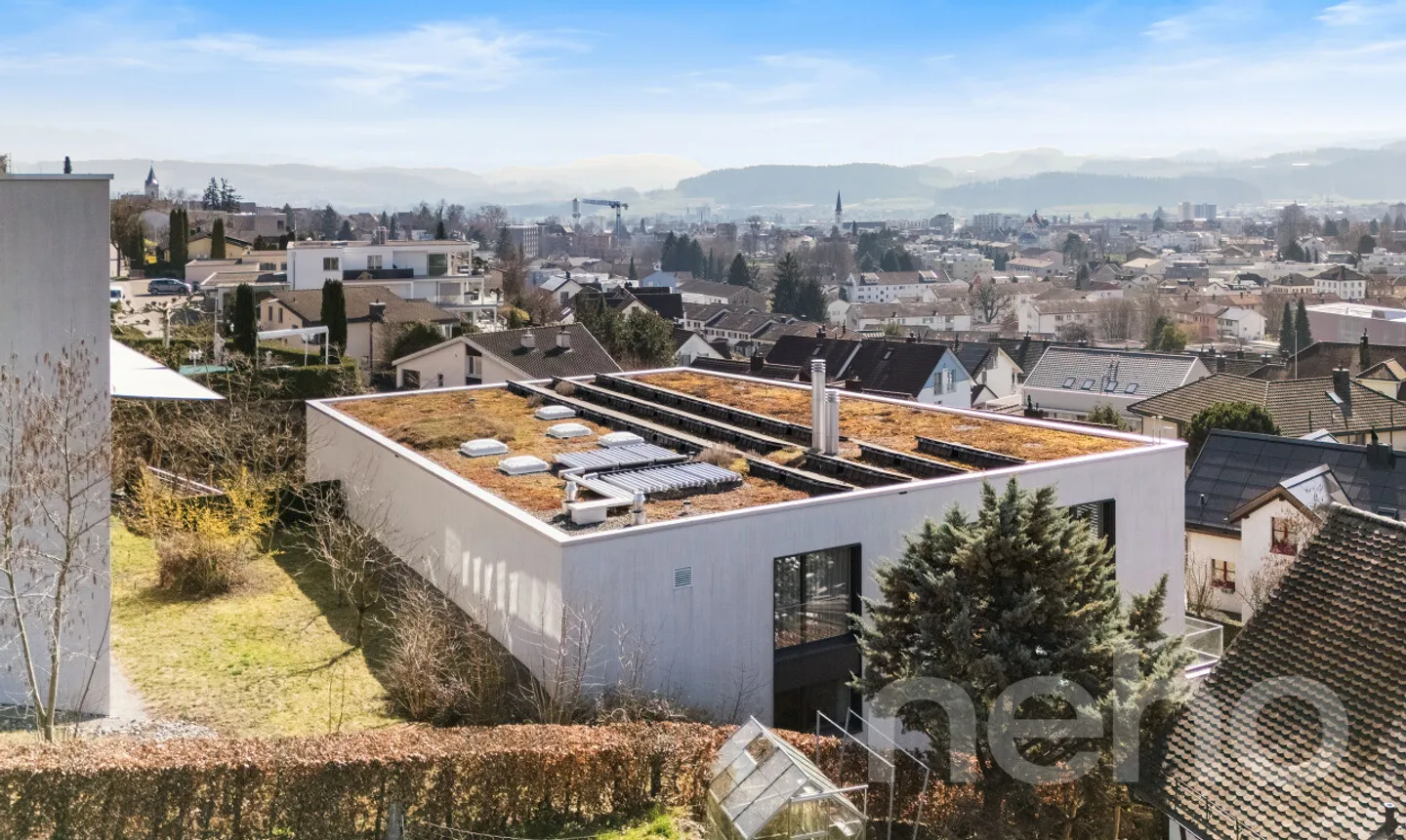 Exclusive City Villa Terrace Apartment on Wilberg - Photo 2 of 11