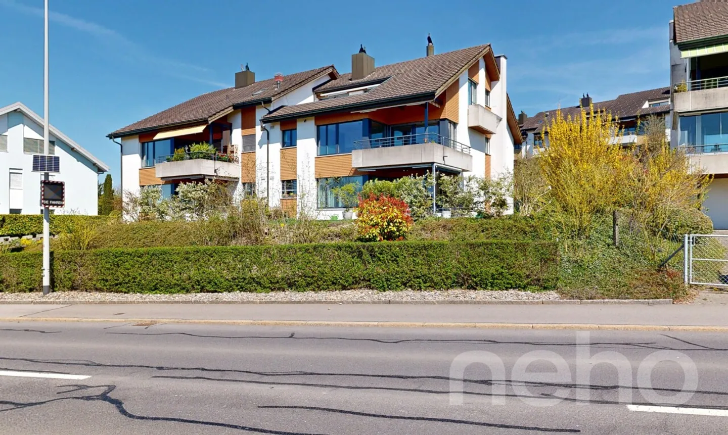 Helle Wohnung mit Aussicht - Foto 2 von 13