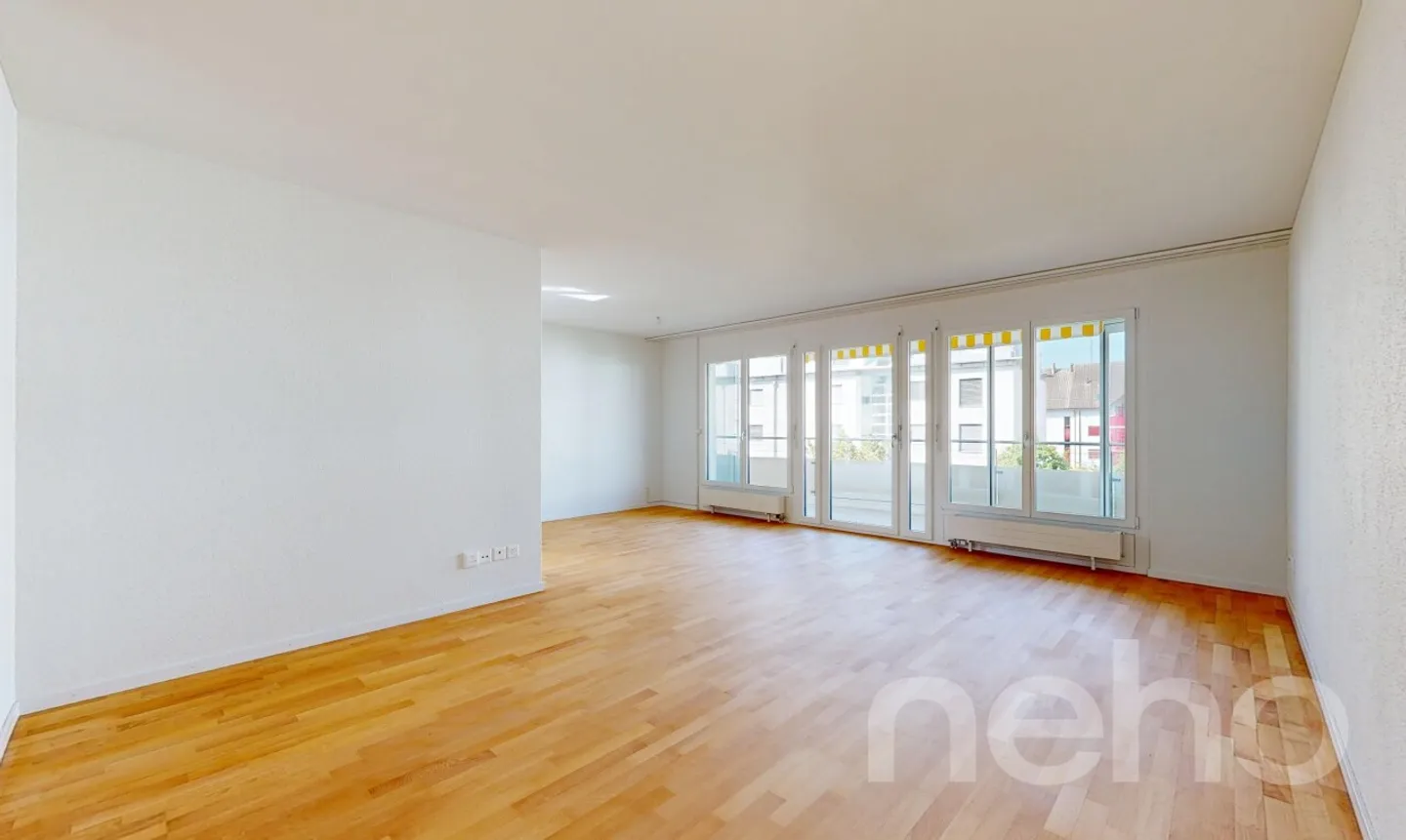 Freshly renovated feel-good apartment near the center - Photo 3 of 11