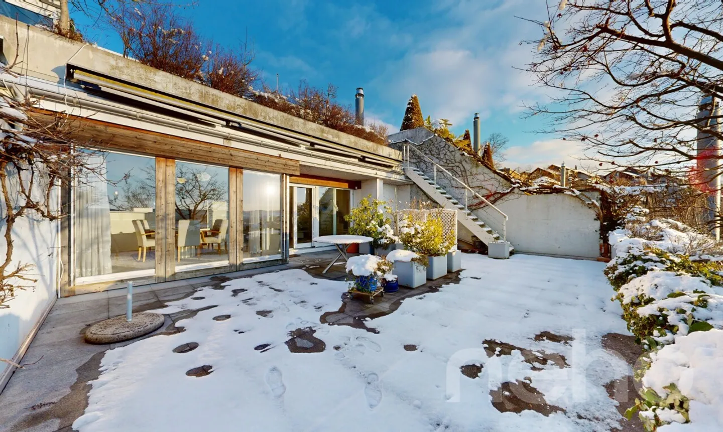 Appartement Terrasse avec Vue Panoramique - Photo 2 sur 11