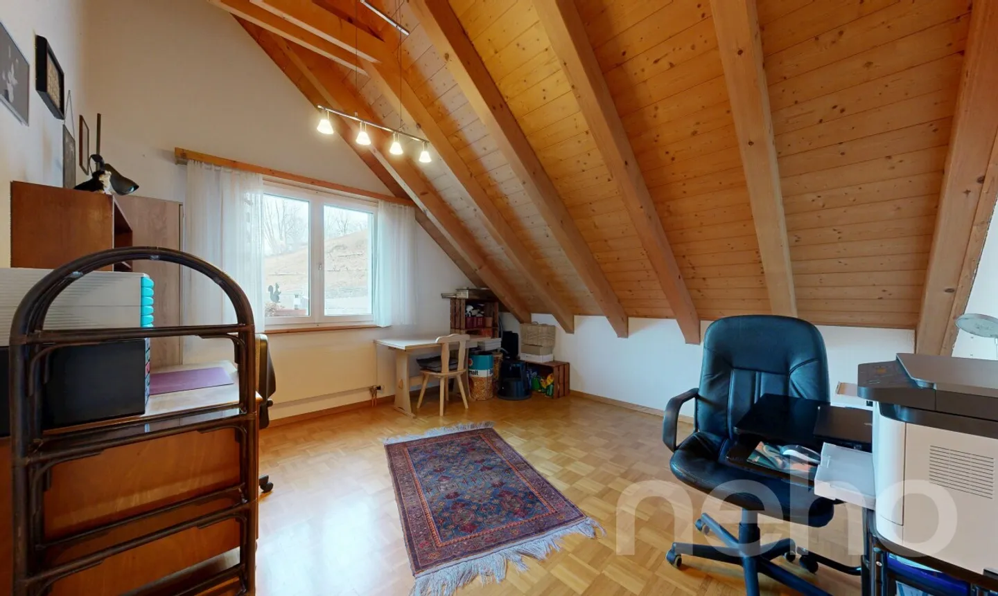 Raum für Träume Haus mit Einliegerwohnung und 9’726 m2 Grundstück - Foto 8 di 11