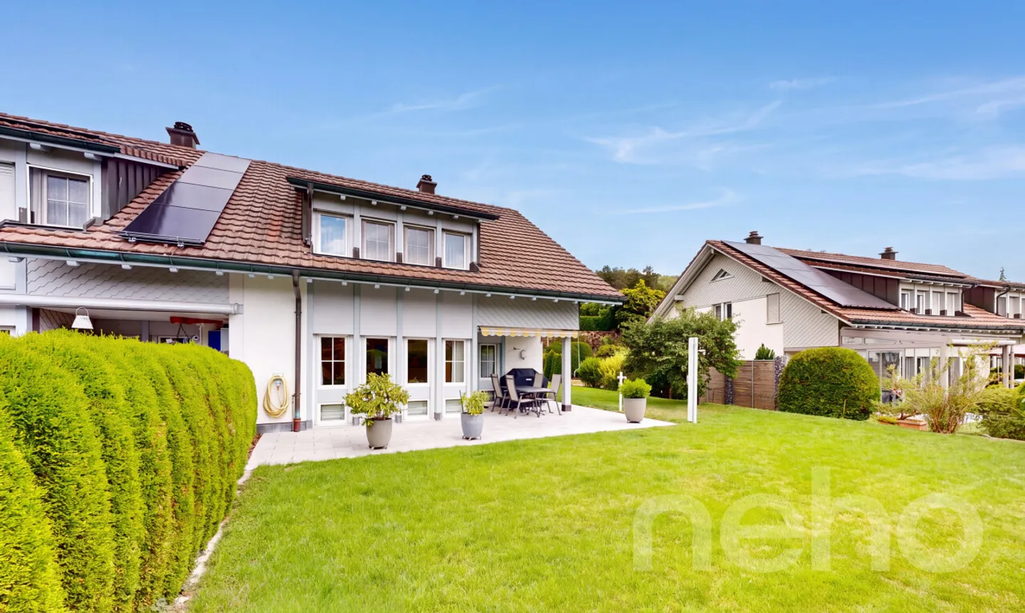 Your new home in Bronschhofen - well-kept, idyllic and versatile - Photo 1 of 11