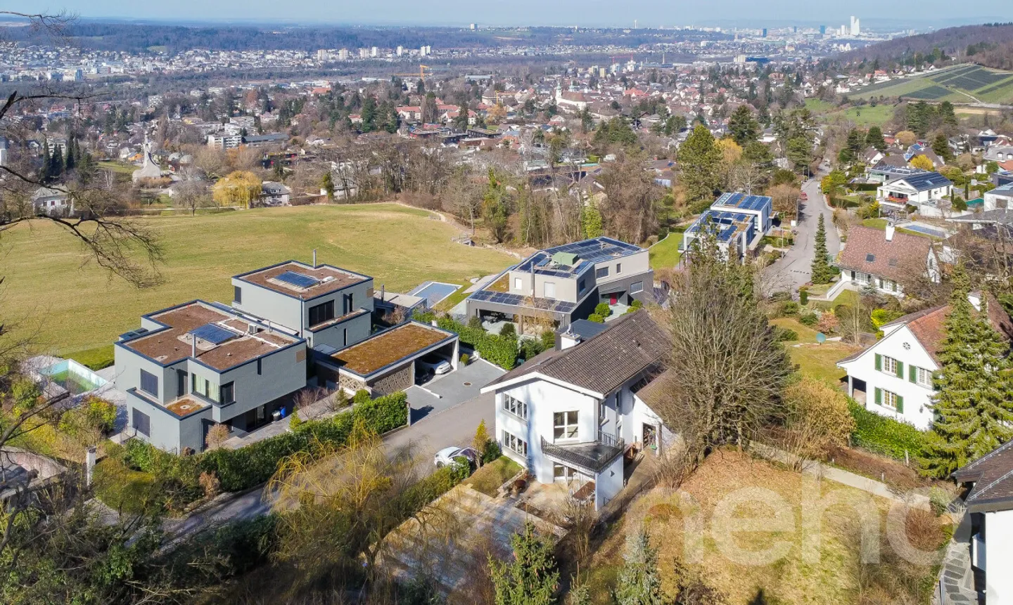 Maison individuelle moderne de 7 pièces dans un emplacement privilégié - Photo 2 sur 13