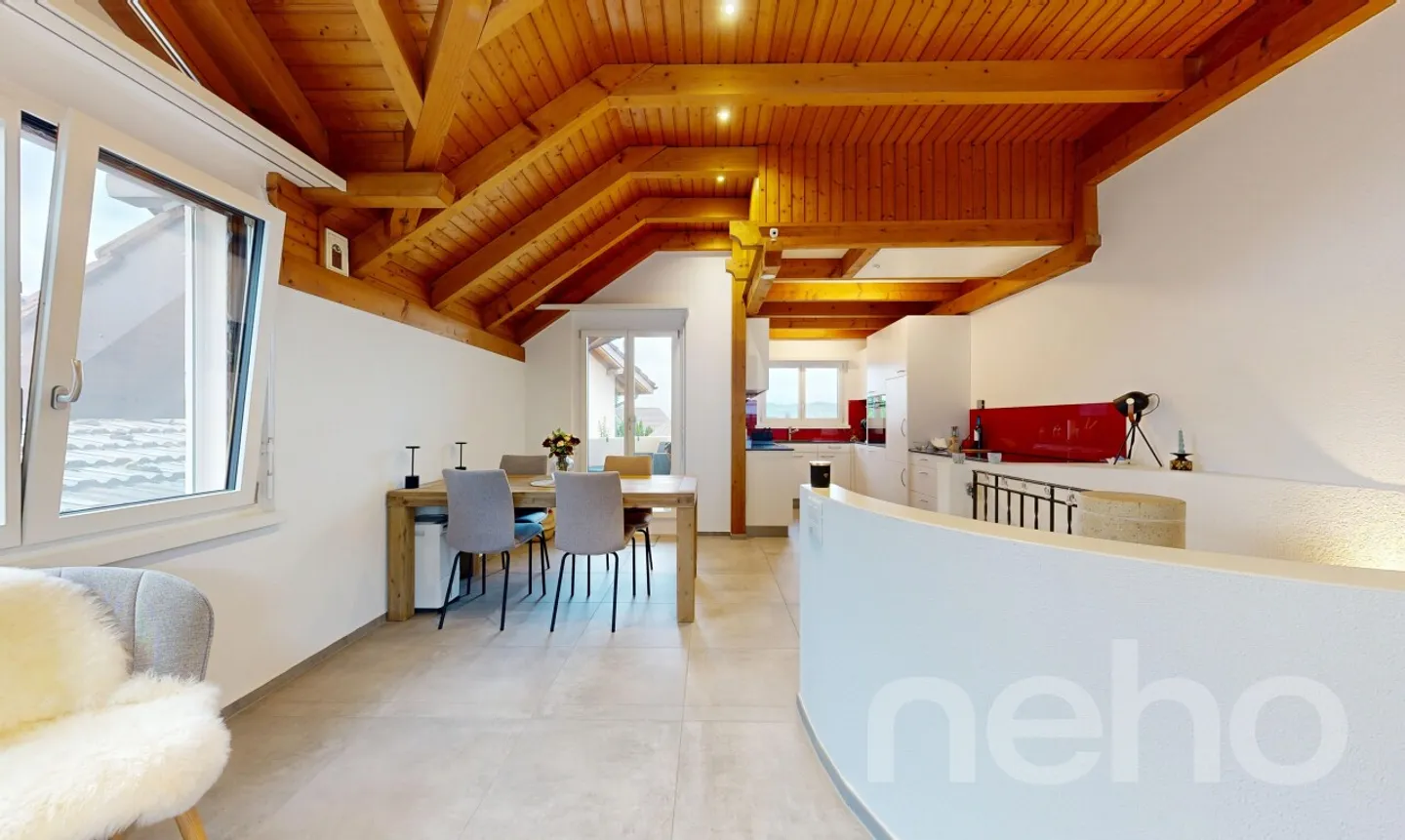 Renoviertes Doppeleinfamilienhaus mit Solarenergie - Foto 7 von 13