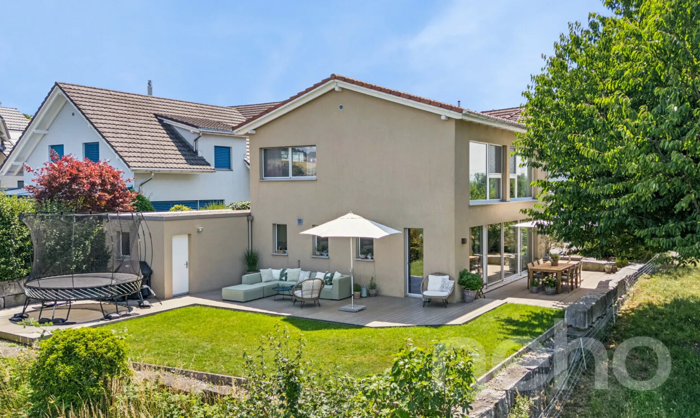 Viel Platz für die Familie. 5 Zimmer Haus in ruhiger Sackgasse - Foto 2 di 11