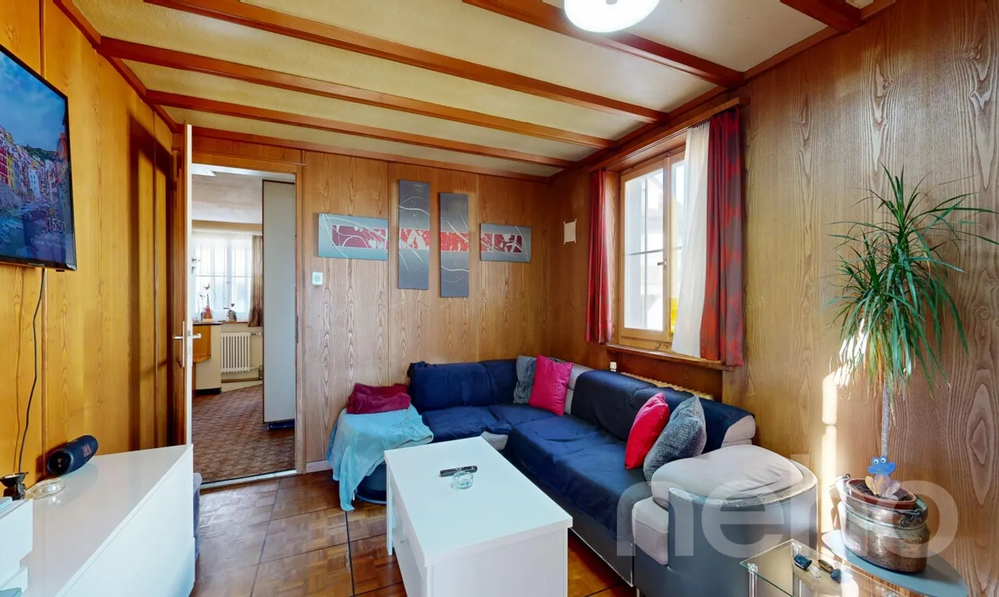 Detached house with renovation or new build potential - Photo 8 of 11