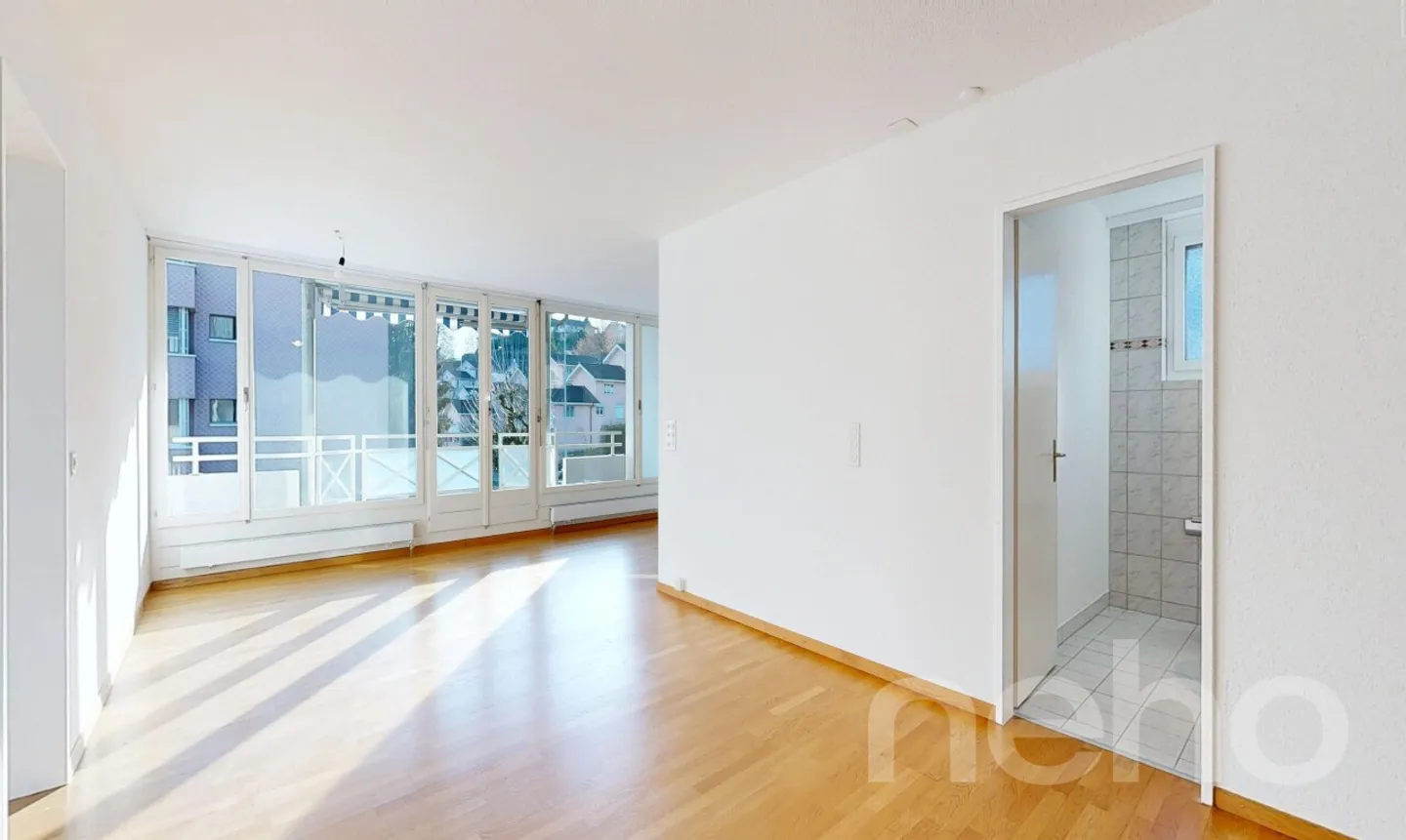 Appartement fraîchement rénové - Photo 3 sur 11