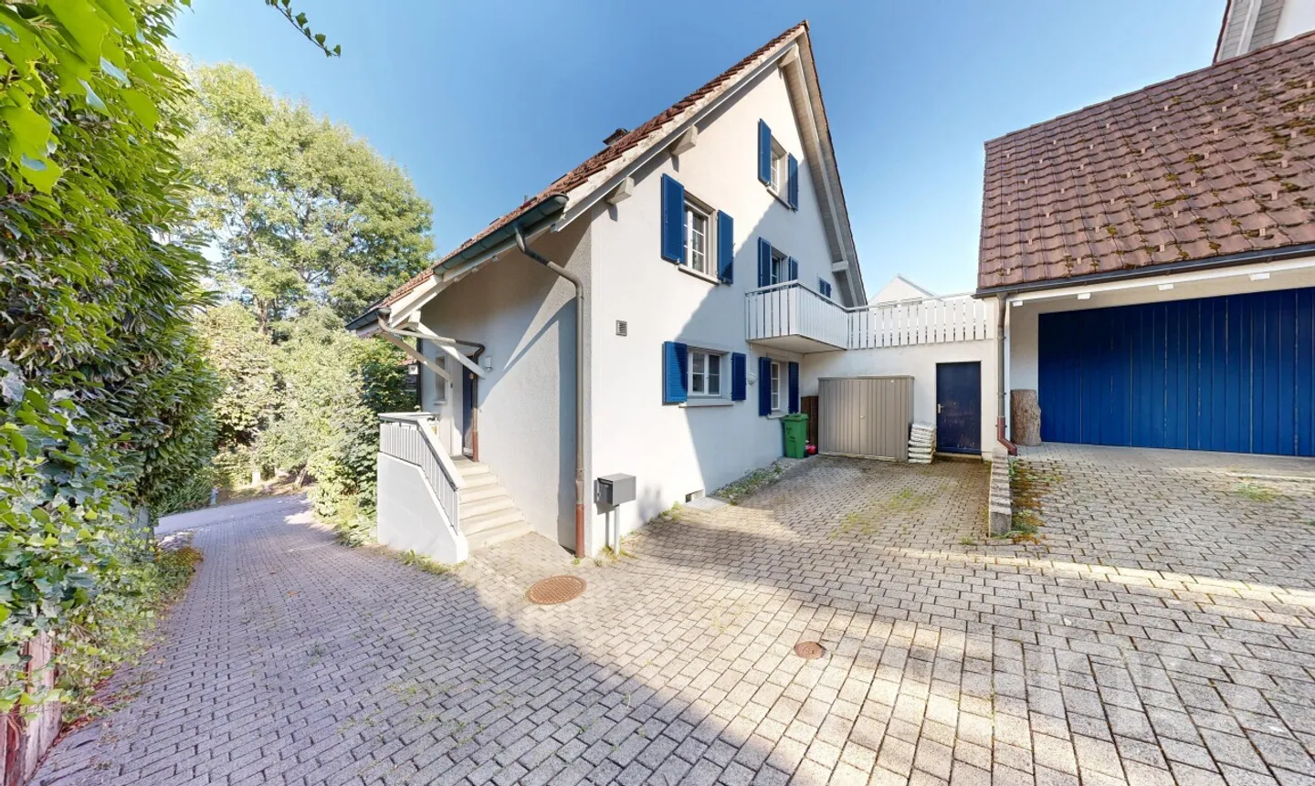 Charmantes Doppeleinfamilienhaus - Foto 2 von 11