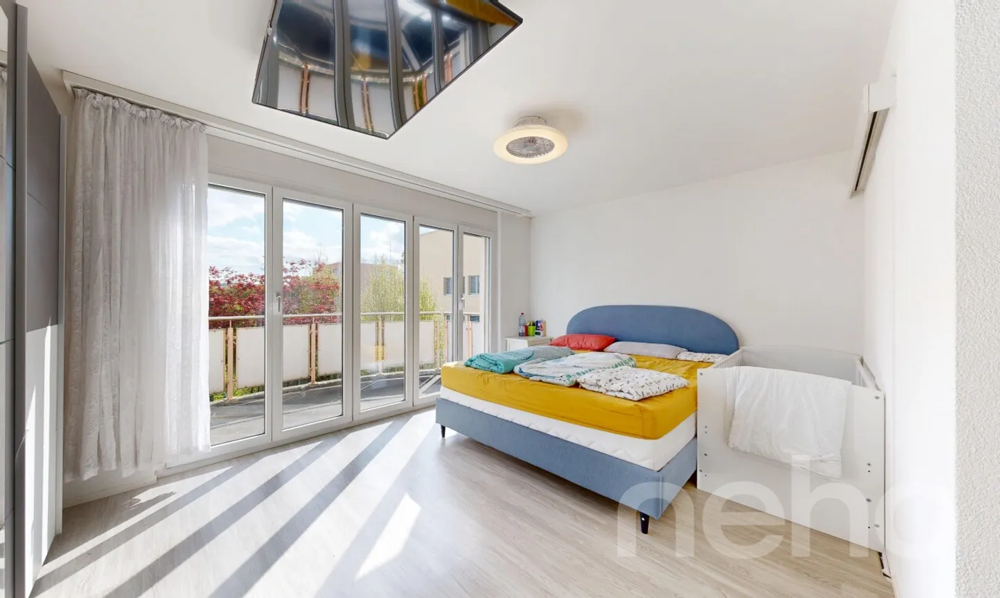 Appartamento duplex 4,5 locali con spazio aggiuntivo a Henau - Foto 8 di 11