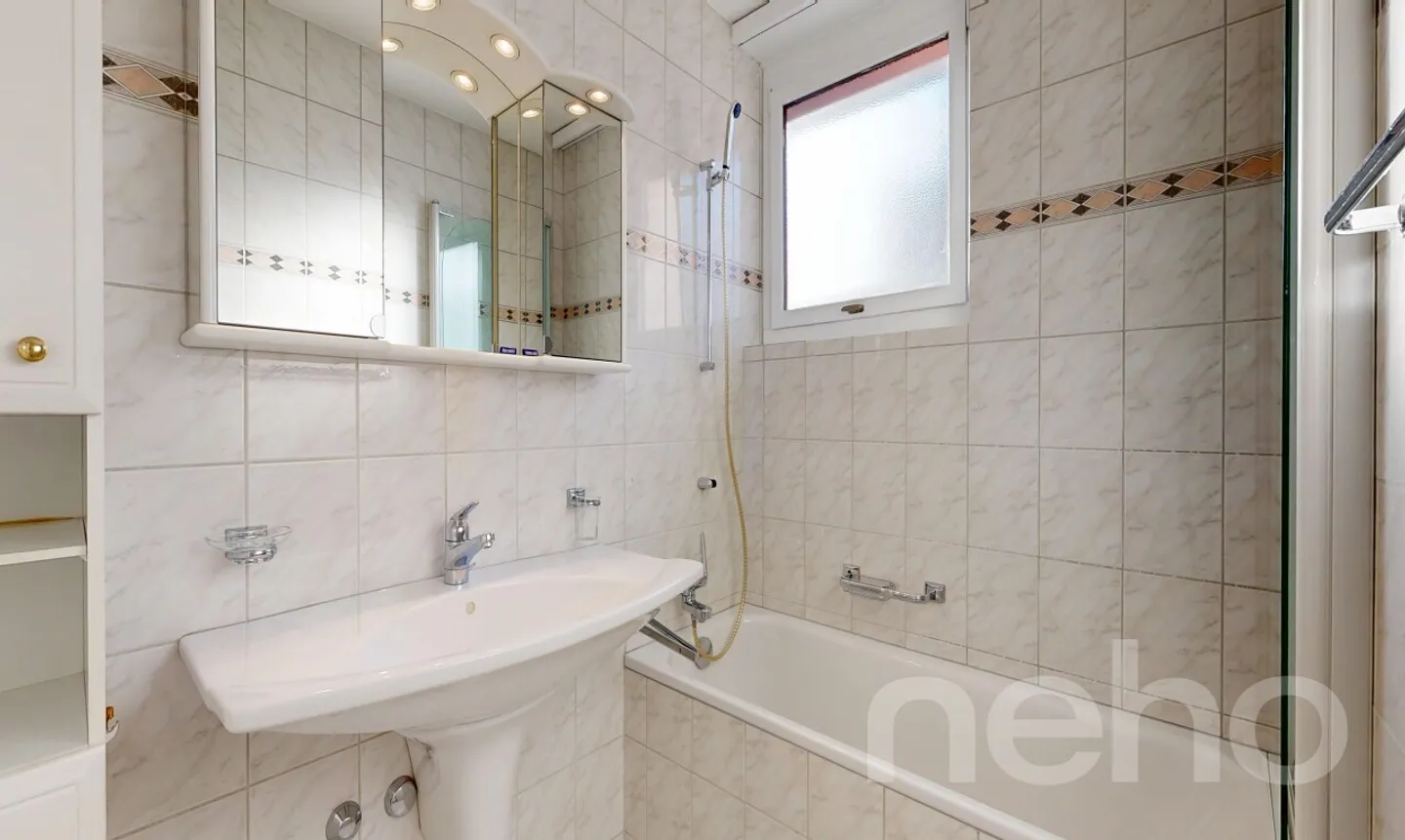 Appartement fraîchement rénové - Photo 9 sur 11