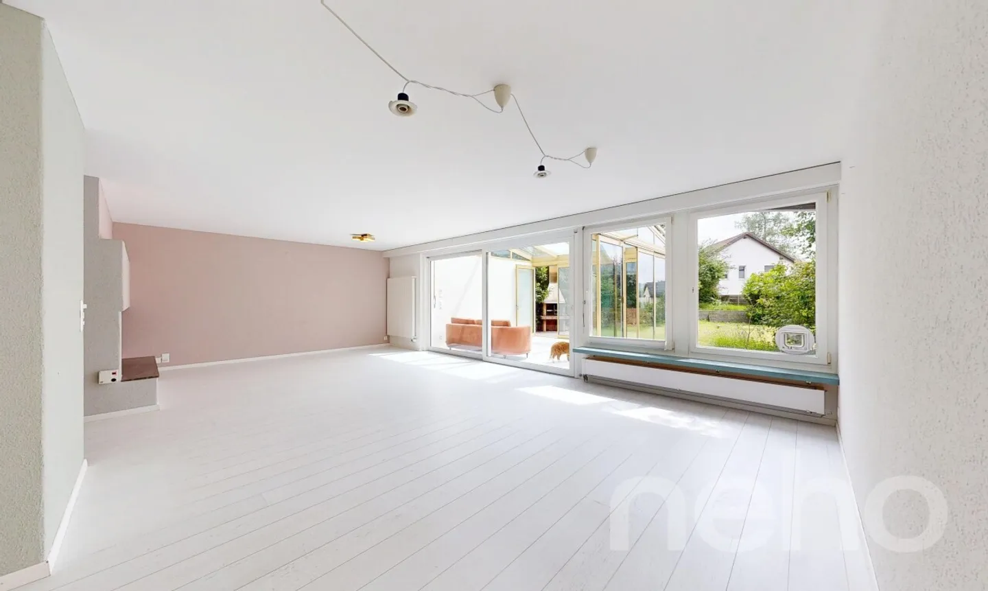 Family-friendly mid-terrace house with conservatory and photovoltaic system - Photo 5 of 11