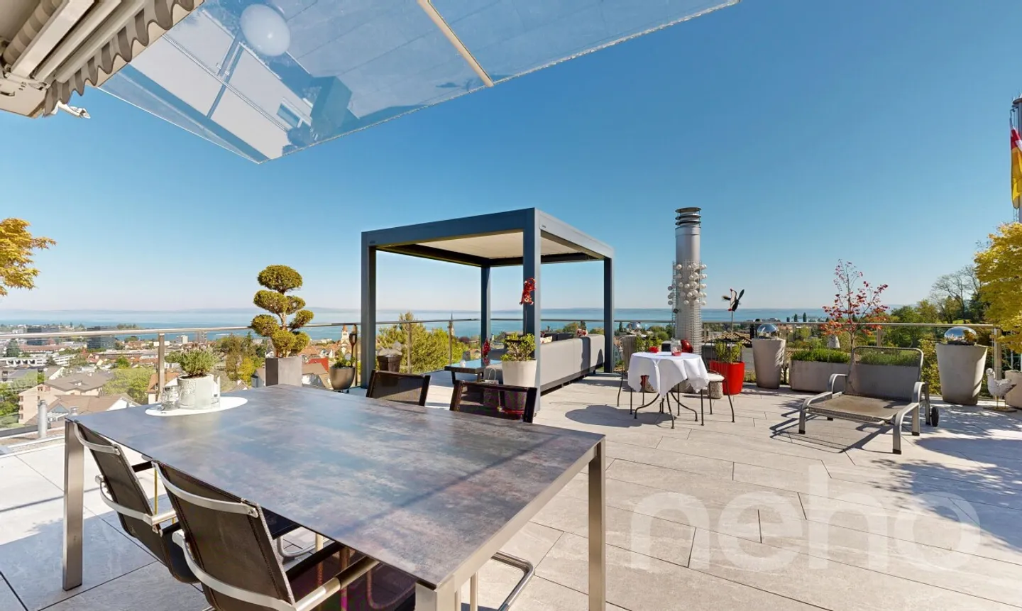5.5-Room House, a Gem in an Unobstructed Location Above Lake Constance - Photo 3 of 11