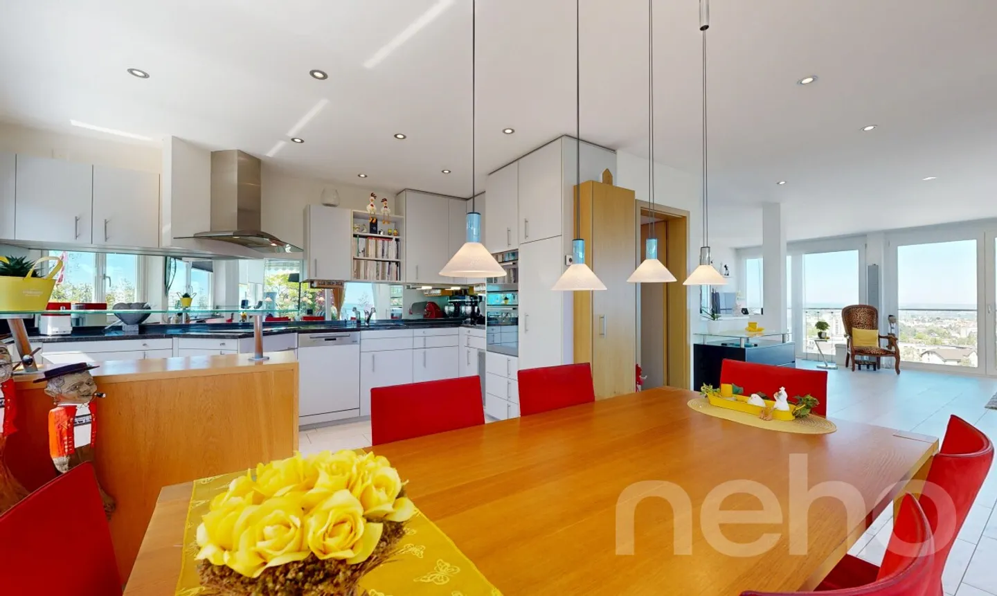 5.5-Room House, a Gem in an Unobstructed Location Above Lake Constance - Photo 5 of 11