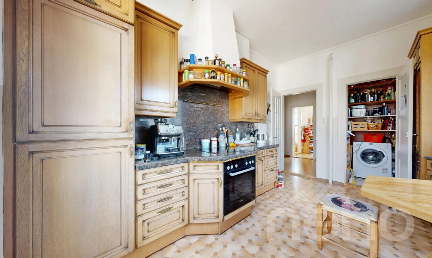 Attraktive Anlageimmobilie mit grosser Wohnfläche - Photo 5 sur 11