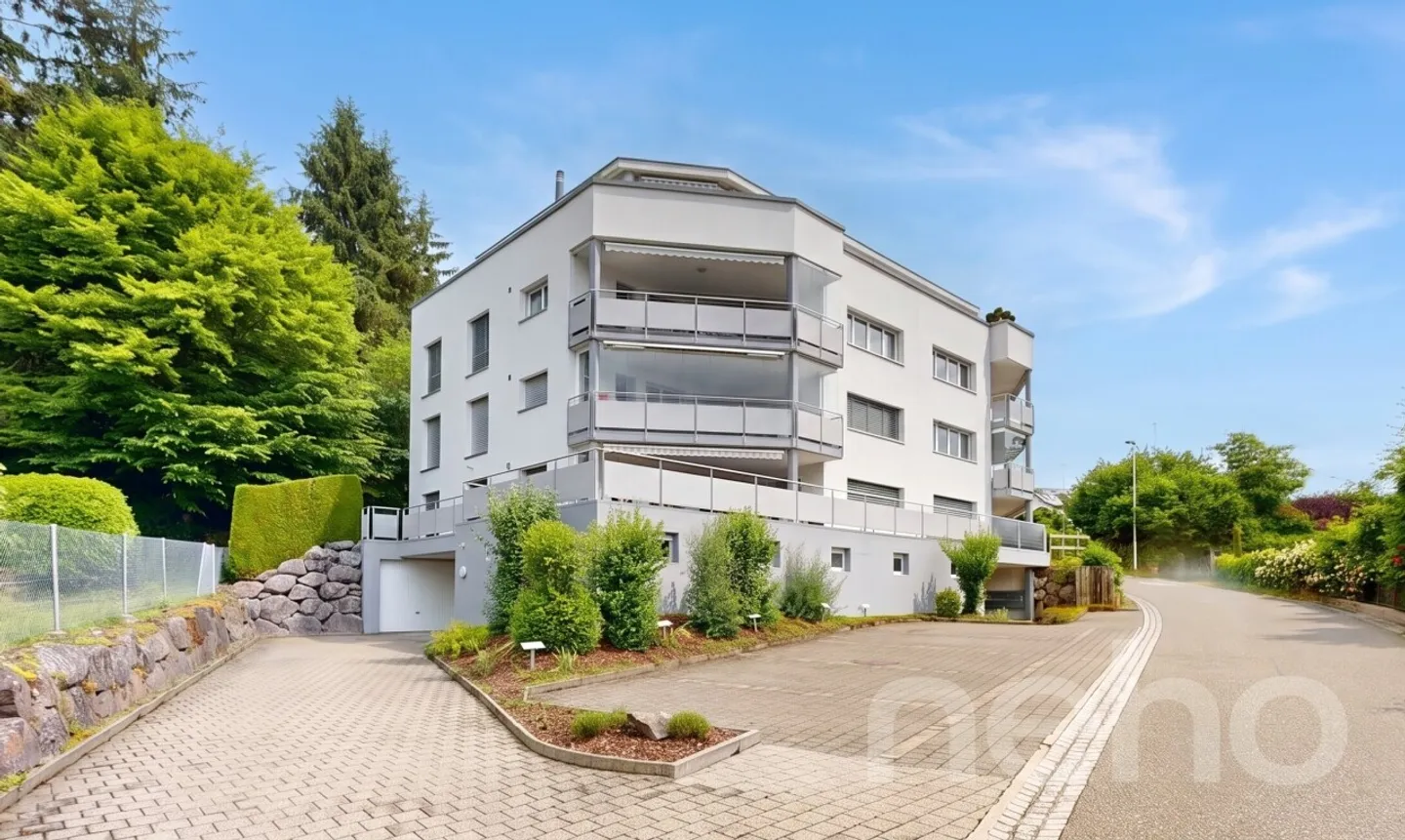 Ein Wohntraum auf einer Ebene: Attika mit Lift in die Wohnung - Foto 1 di 11