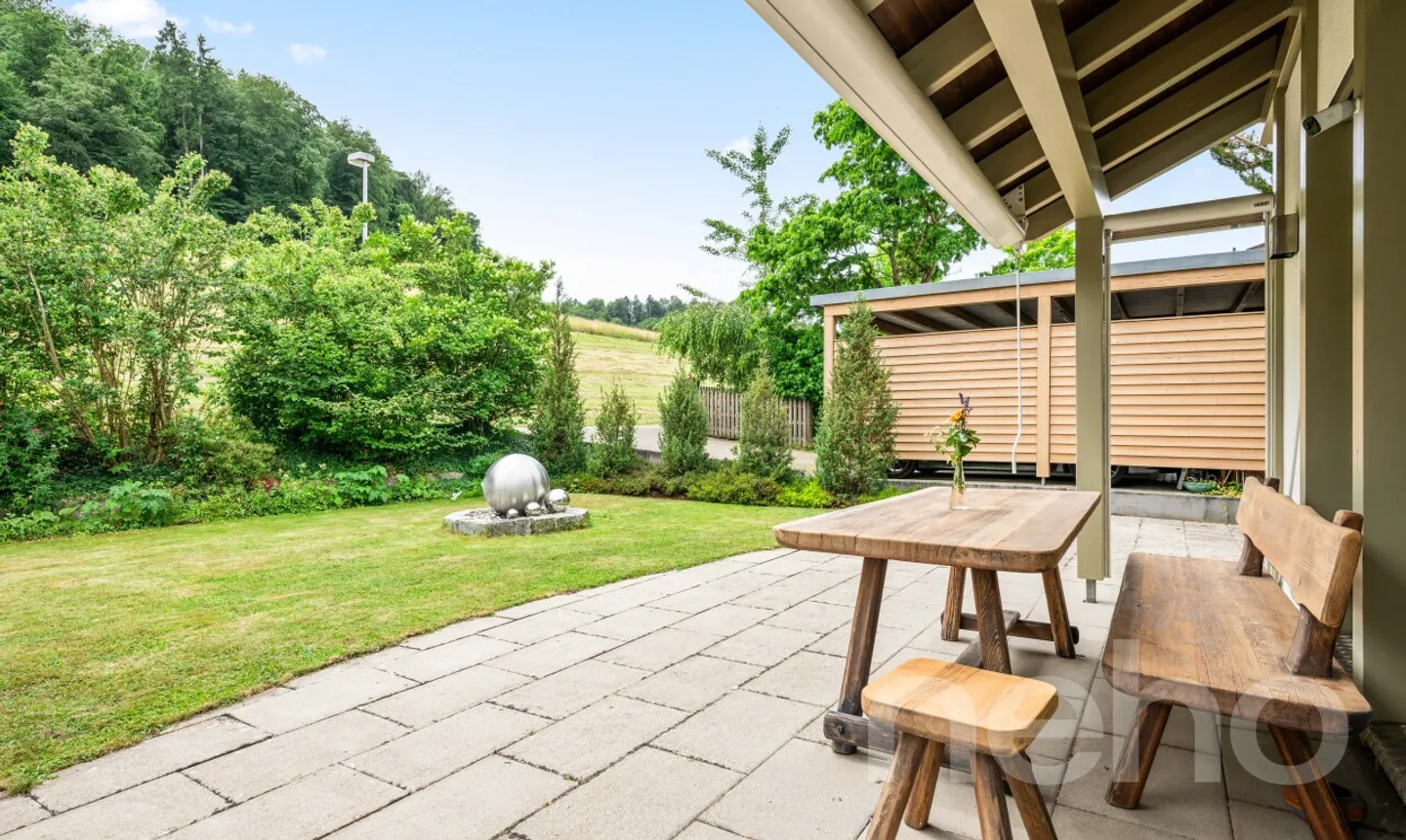 MAISON INDIVIDUELLE DE 5.5 PIÈCES DANS UN ENDROIT CALME ET FAMILIAL - Photo 3 sur 11