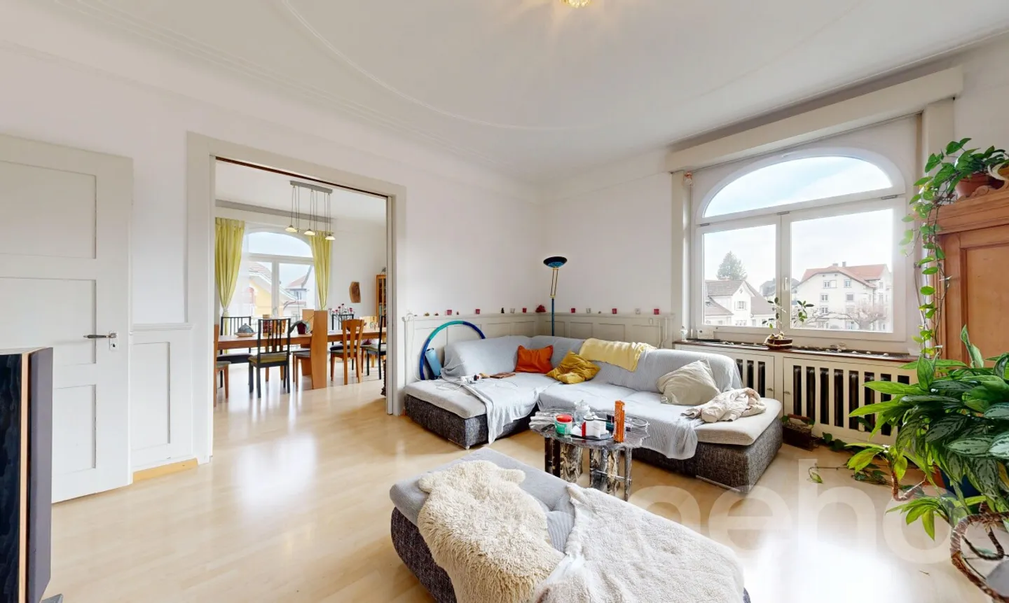 Attraktive Anlageimmobilie mit grosser Wohnfläche - Photo 3 sur 11