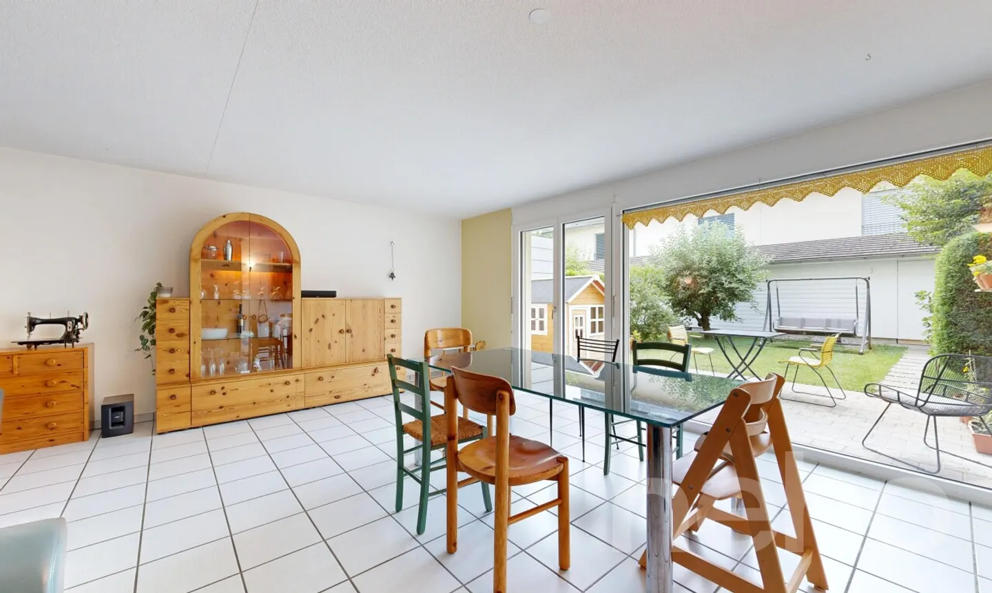 Family-friendly terraced single-family house in Emmen - Photo 4 of 11