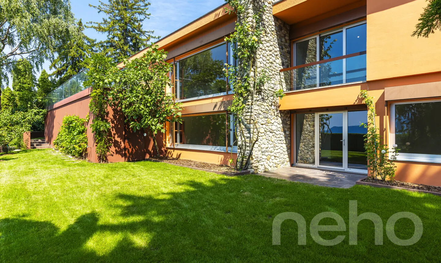 Villa de Luxe avec Vue sur le Lac - Photo 4 sur 11