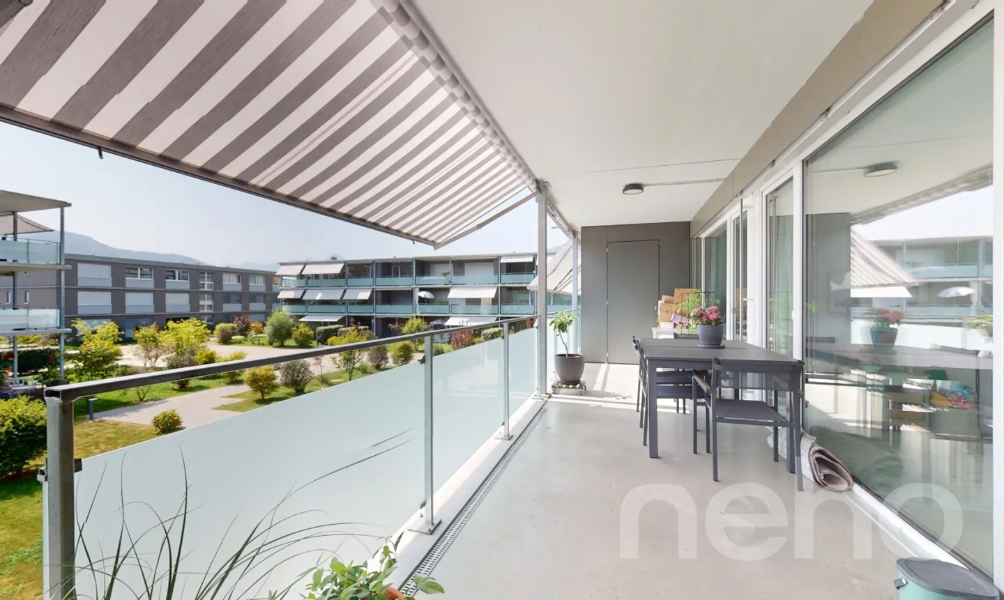 Family-friendly apartment with large terrace in Interlaken - Photo 1 of 11