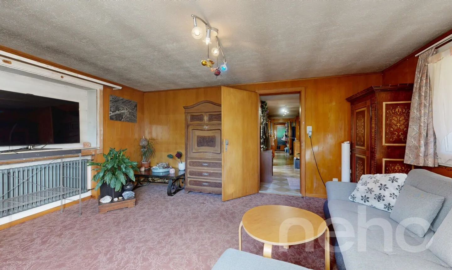 Charming House with Scenic Views - Photo 8 of 11