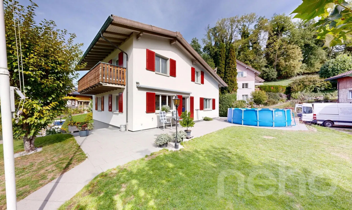 Peace, Space and Nature - 5.5-Room House at the End of the Cul-de-Sac - Photo 2 of 11