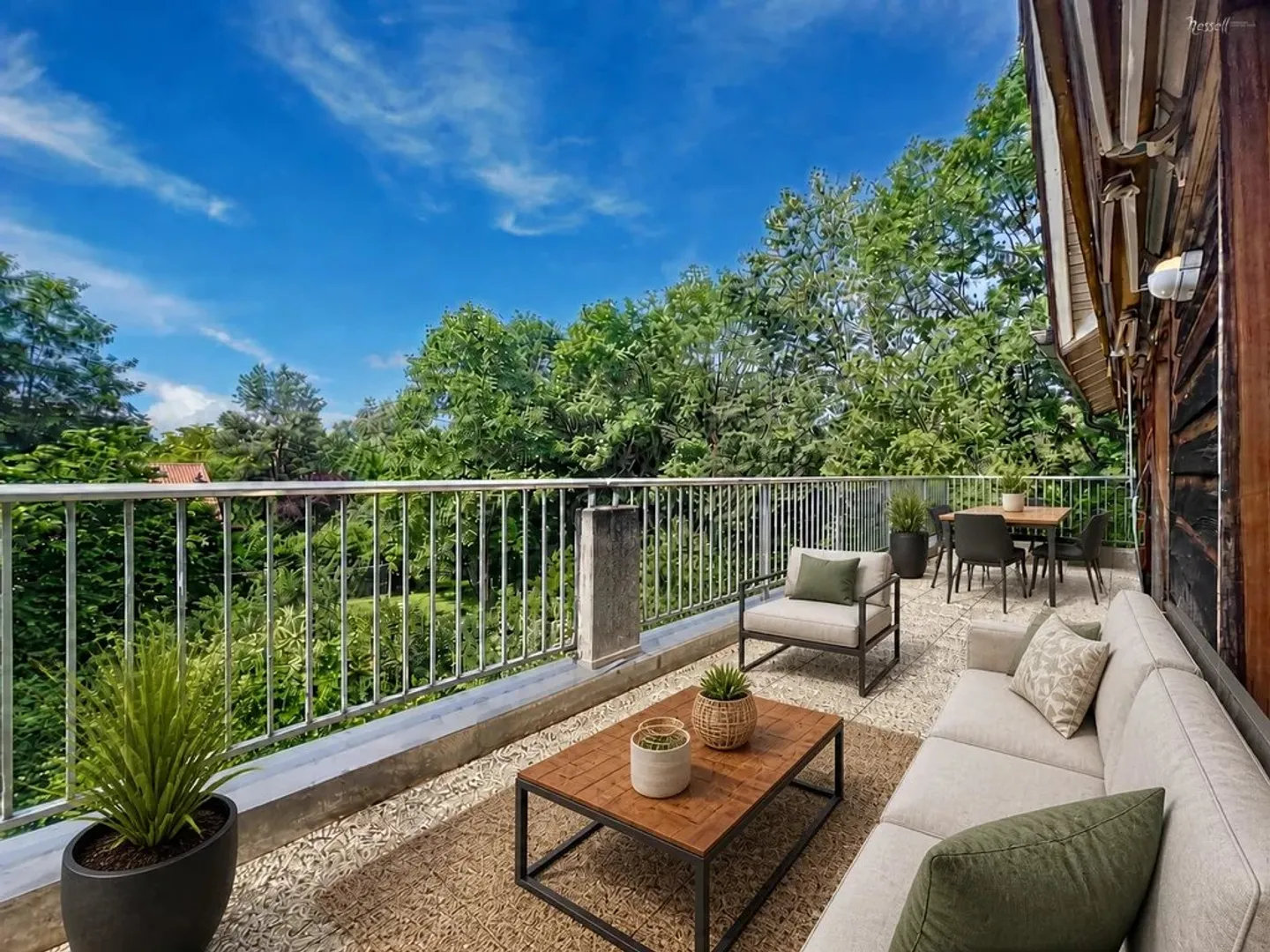 Stunning south-facing crossing attic with terrace and view of Salève - Photo 1 of 13